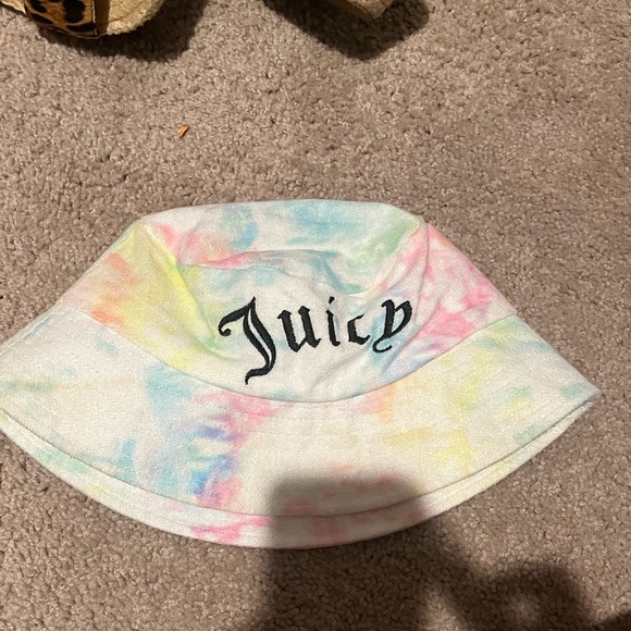 Juicy couture x forever 21 bucket hat - Picture 2 of 3
